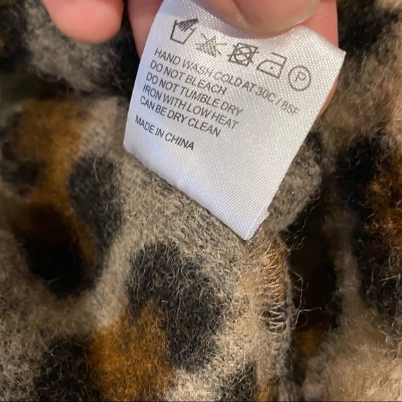 Profound Aesthetic Leopard Sweater M - Picture 3 of 6